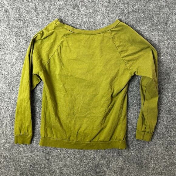 ON Fire Womens Graphic Tee Green Long Sleeve Paris New York Large - Picture 2 of 5